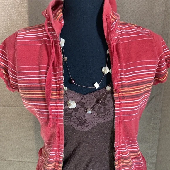 Maurice’s Burnt Red with Stripes Short-sleeve Hooded Top with Pockets Size S - Picture 8 of 10